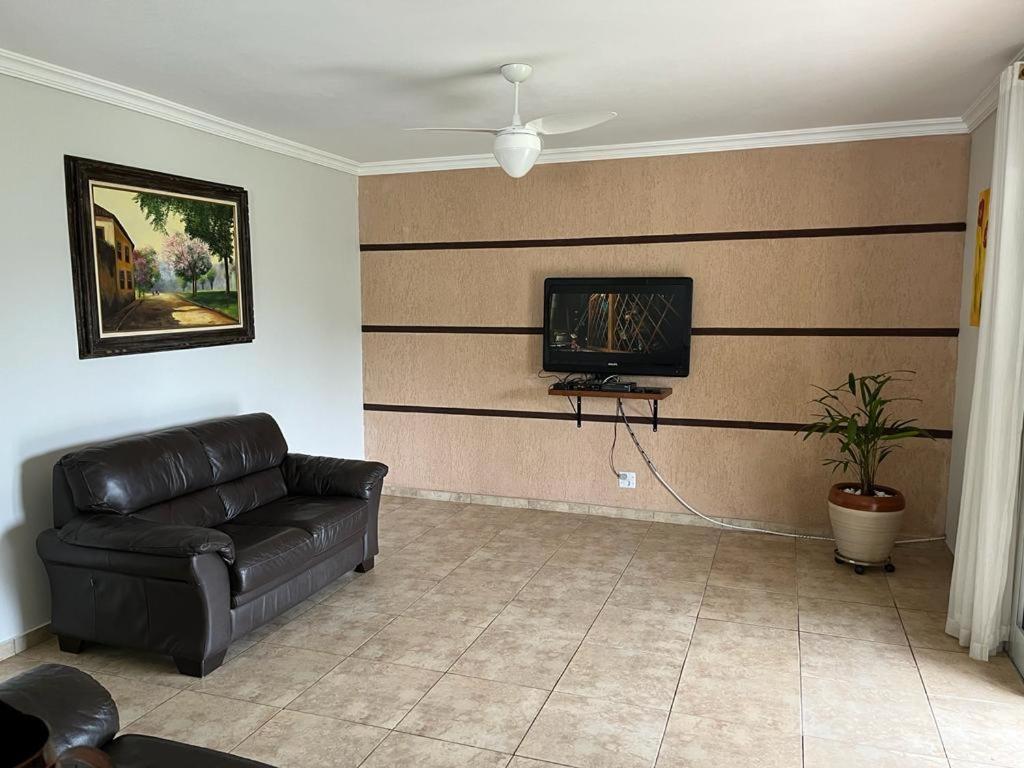 Villa Chacara Em Alpes De Mairiporã Esterno foto